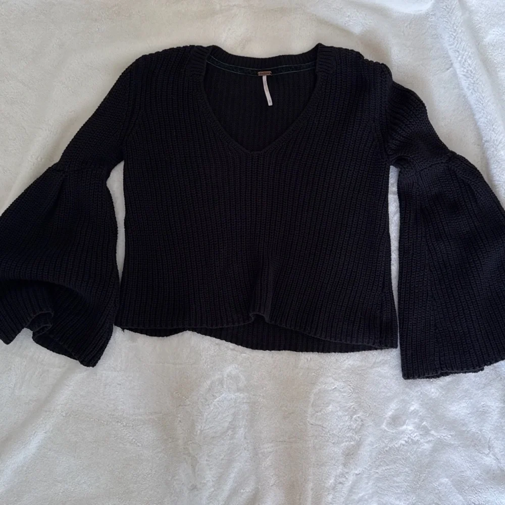 Free People Black Damsel Bell Sleeve Knit Sweater Size Medium